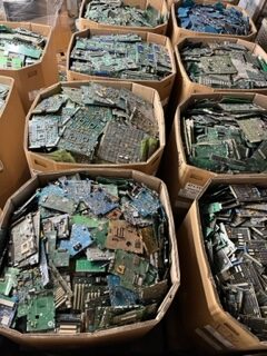 Is it Illegal to Throw Away Electronics in Arizona