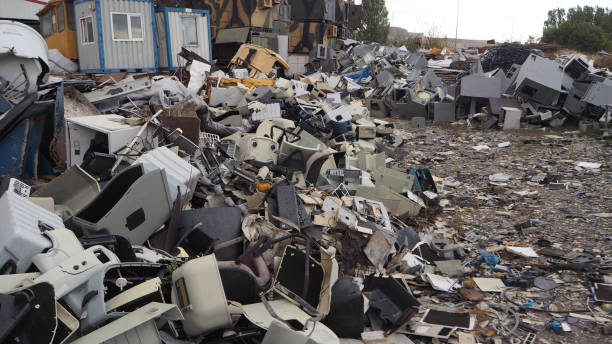 How Do I Dispose of Old Electronics in Arizona?